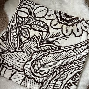 Pottery Barn 21x21 Cream and Brown Pillow Cover